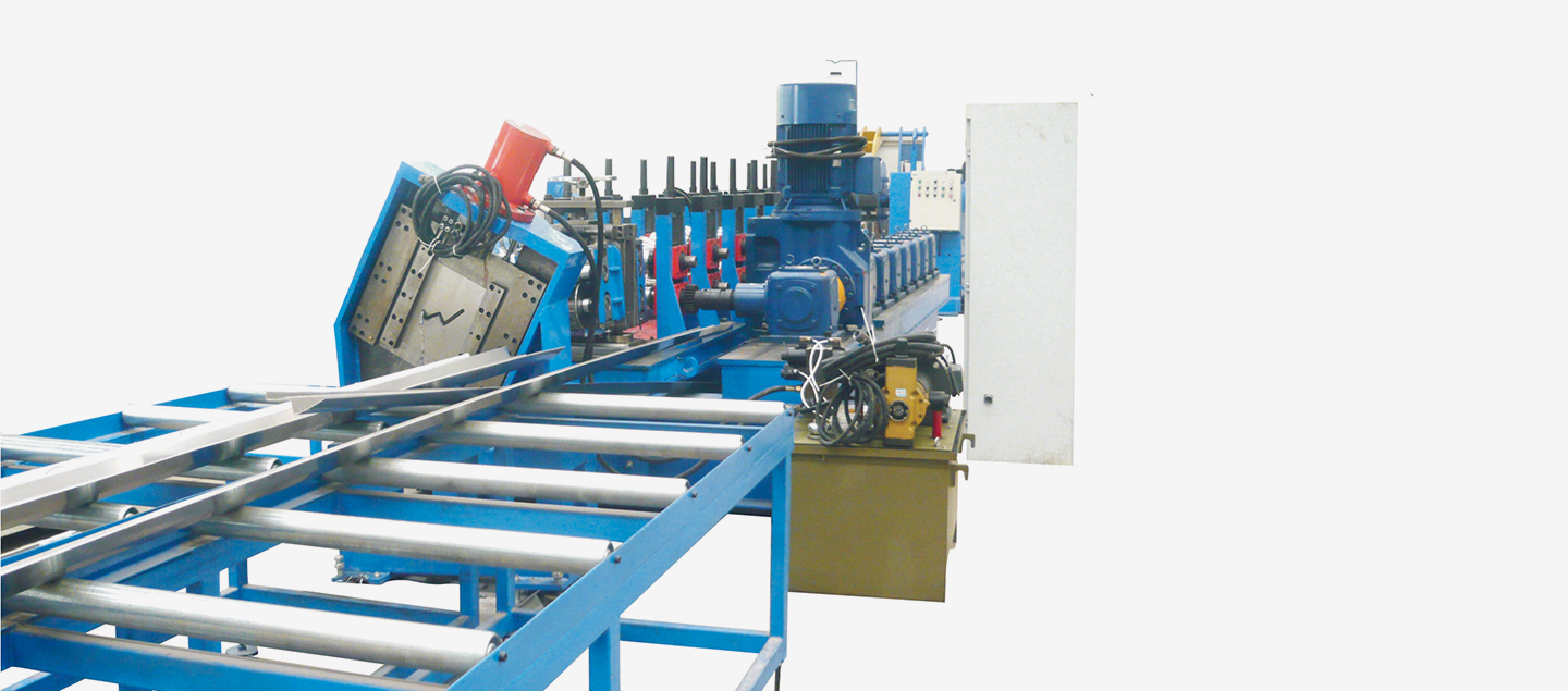 HF Locomotive Slainless Profile Production Line